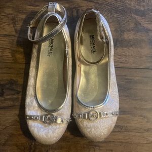 Michael Kors flats